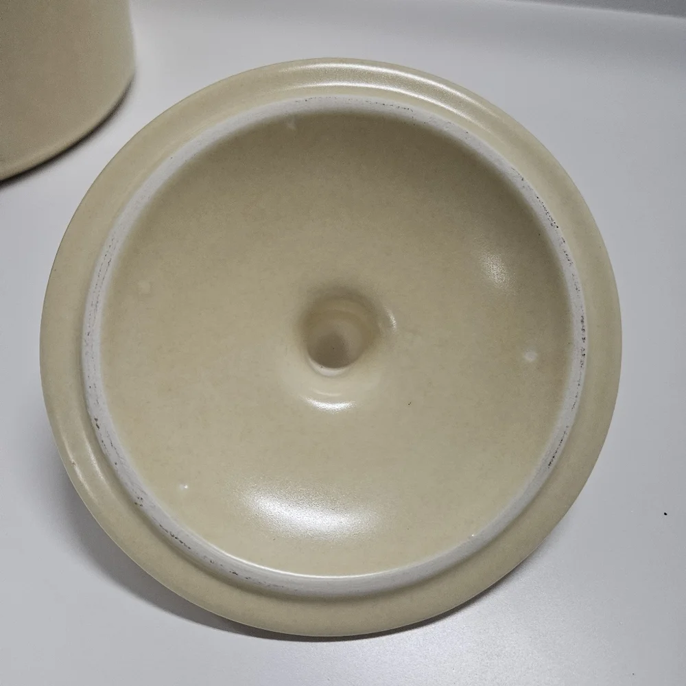 Vintage Pfaltzgraff Village Beverage Dispenser Crock with Lid 1 Gallon Stoneware